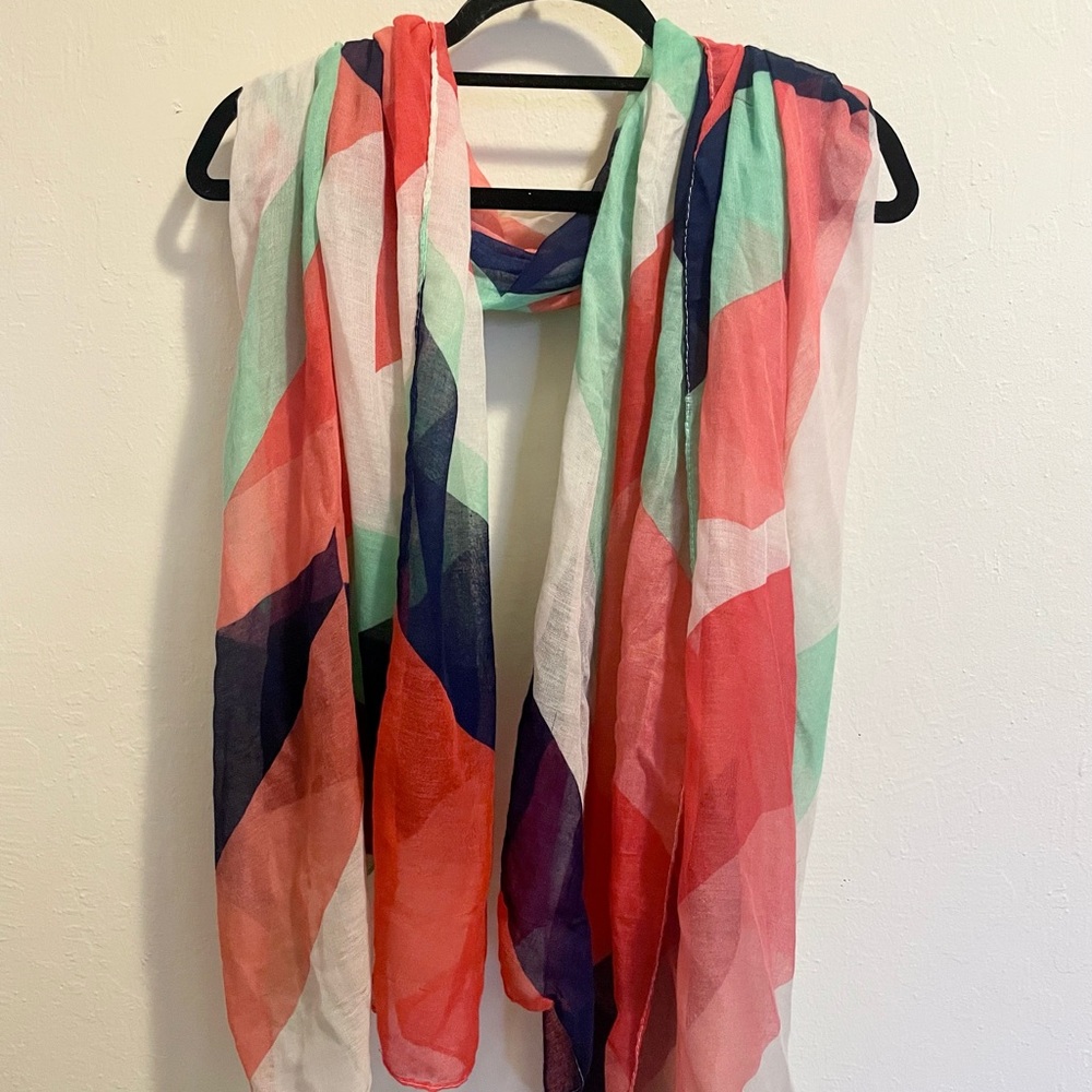 Lightweight Scarf